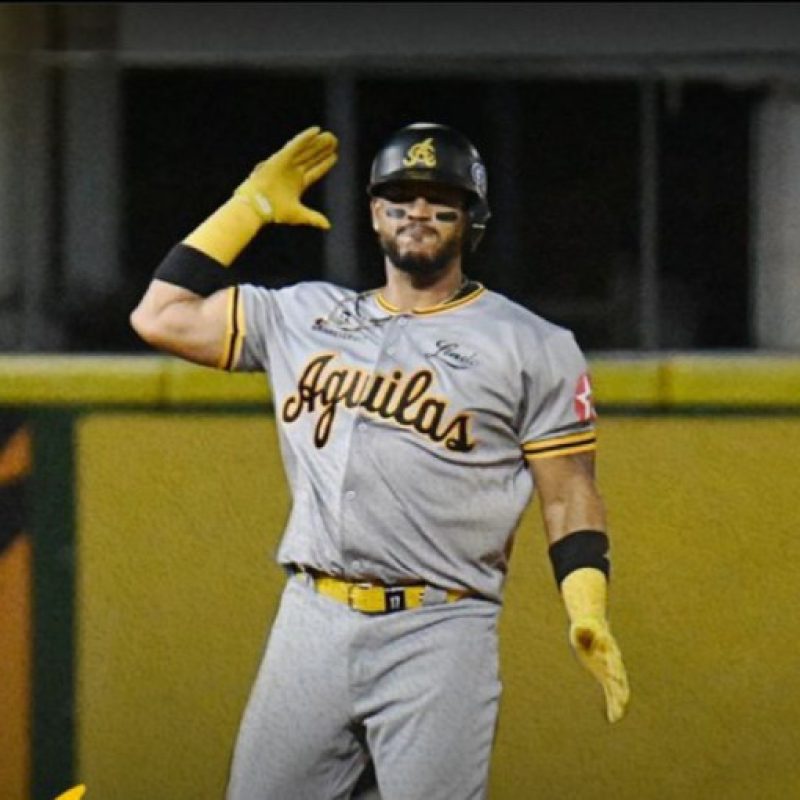 Aguilas vencen a Licey