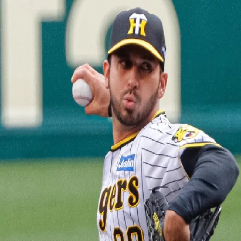 Javy Guerra
