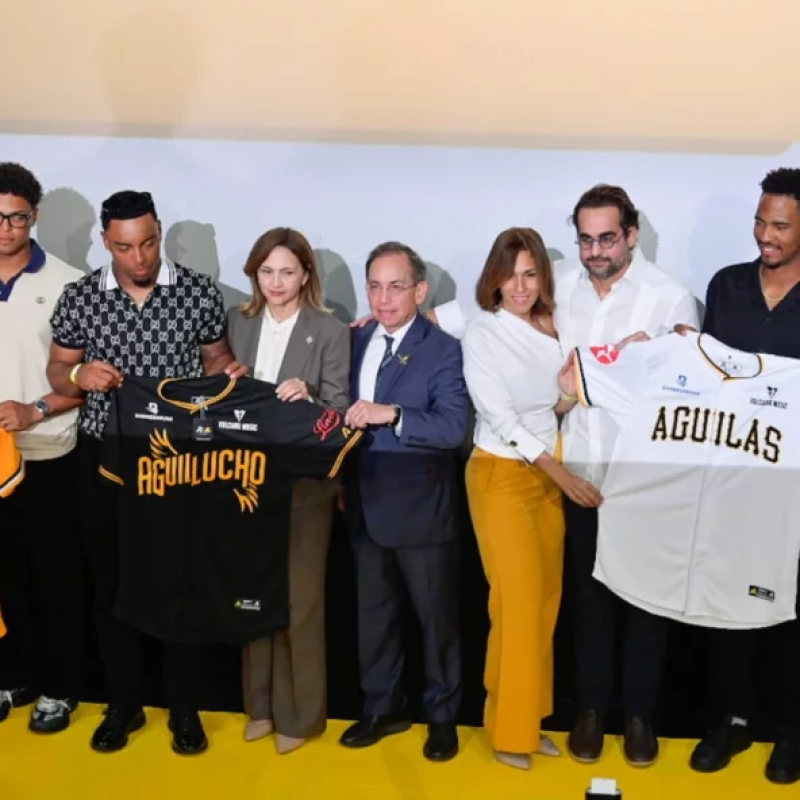 La directiva de las Aguilas del Cibao