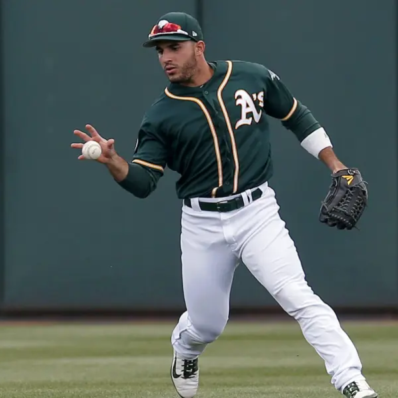Laureano,