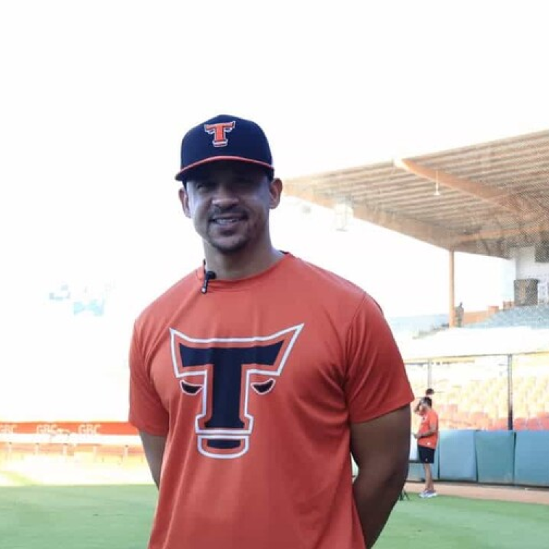 Víctor Estévez, mánager de los Toros del Este