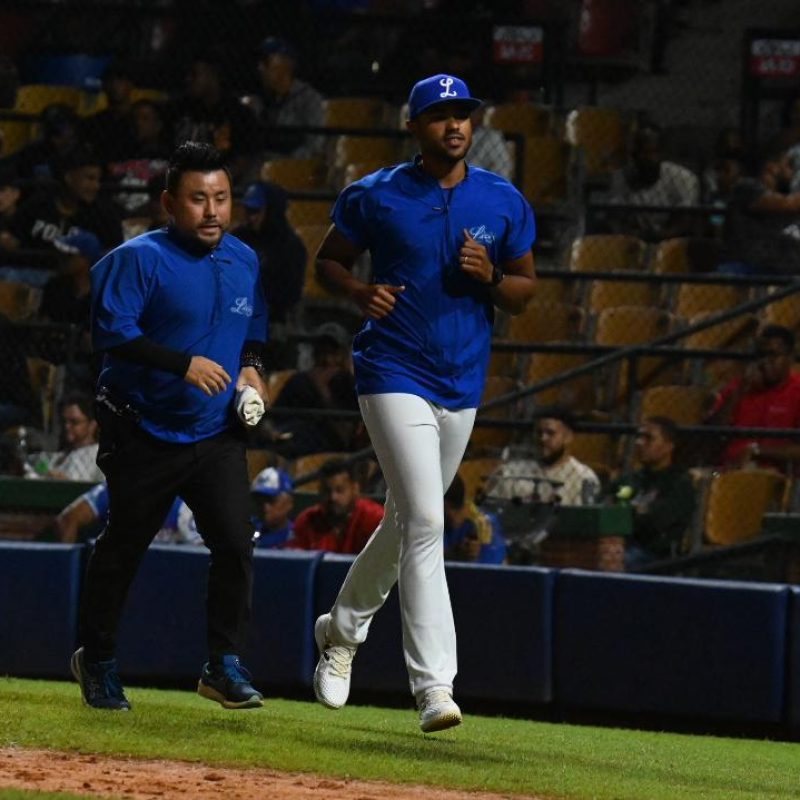 gilbert gomez 111124
